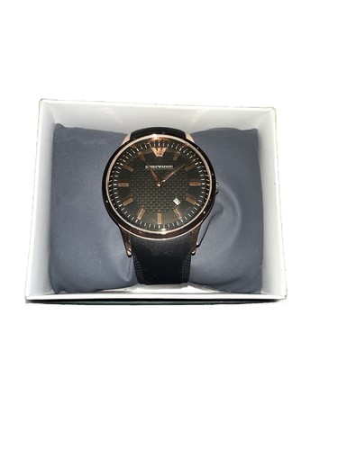 Uhr - ,