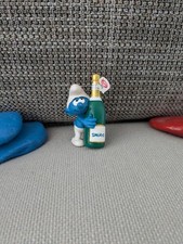 1x Schlumpf mit Champagner mit