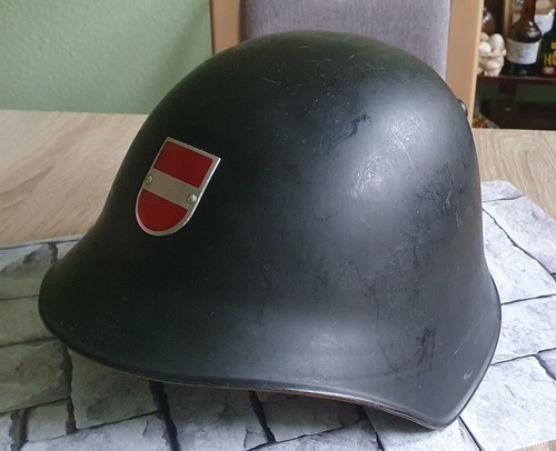 Schweizer stahlhelm m18 - schweizer, von