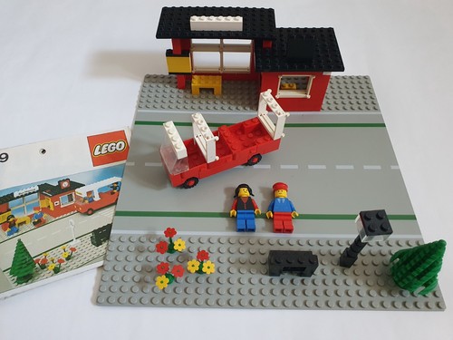 Lego 379 bushaltestelle - lego,