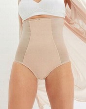 Highways Shape Gr. 40 Sandbeige Damen-Unterwasche Form-Slip Neu