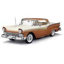 FORD Fairlane 500 Skyliner bronze/beige 1957 1/18 SUN STAR 1349