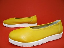 Vitaform ballerina slip on