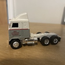 Ertl Mack Ultra Liner with Sleeper Truck Best Livestock Transfer 1/64