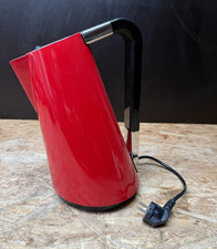 BUGATTI Vera Wasserkocher Design Andreas Seegatz rot 2000W 2400W Italy