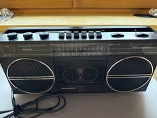 Grundig RR 325 Stereo Radiorekorder Kassette AM/FM Tuner Kopfhöreranschluss 80er