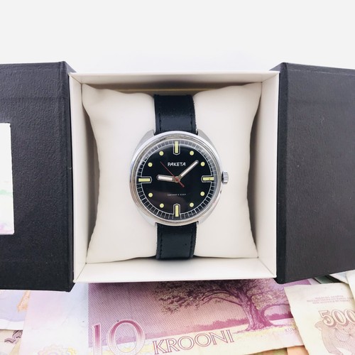 Seltene raketa military - seltene,