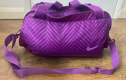 Nike purple legend sporttasche - nike,