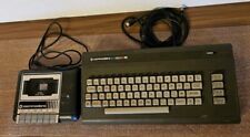 Commodore C16 mit Datassette und Kabeln,  T34