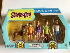 Scooby-Doo Rätsellöser-Crew, 5 Aktion Figuren, 27422 im Karton Bus