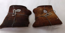 2 halbe antike Formen Keramik