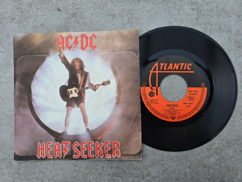 Heatseeker - -,
