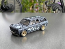 Hot Wheels '71 Datsun 510 Wagon | Lose | Grau | Modell Spielzeugauto