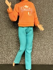 Elegante Kleidung für Barbie