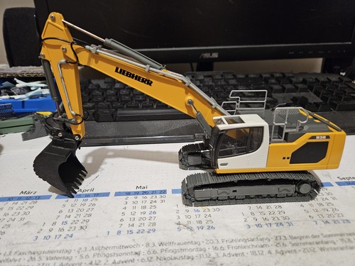 Liebherr r938 gestr - liebherr,