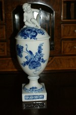 Royal Copenhagen "Blaue