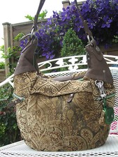 NEU George Gina & Lucy