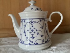 Porzellan Teekanne Form