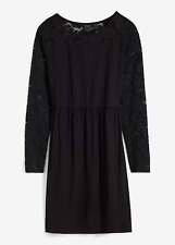 Neu Kleid mit modischer Spitze