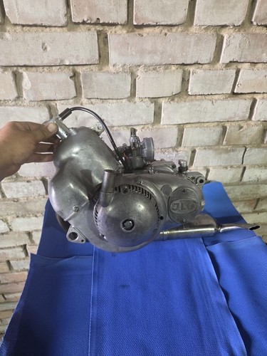 Motor ilo v50 - motor,