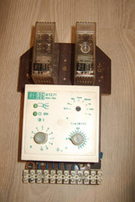 DDR Relais 3St. mit Sockel