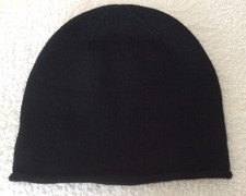 Kaschmir COS-Mütze in Schwarz