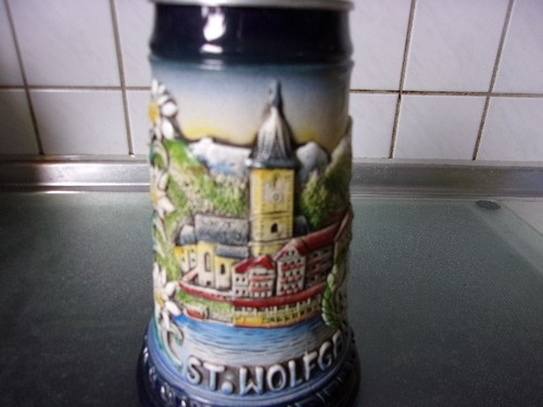 Bierkrug aus porzellan - bierkrug, porzellan,