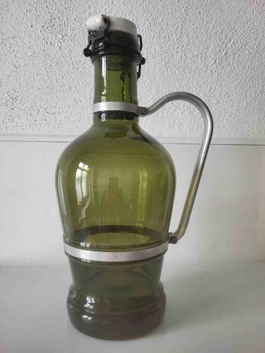 Alte grüne liter - alte,