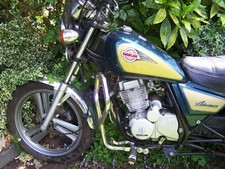 Daelim VC VS 125 Vorderradkotflügel verchromt