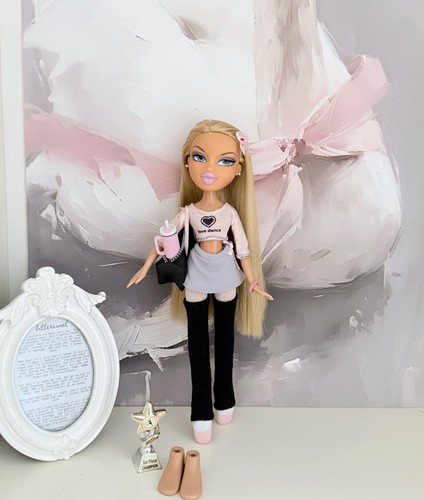 Bratz htf fianna - fianna, play