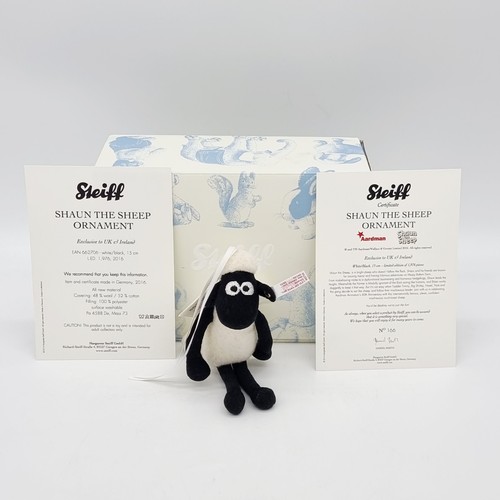 Steiff 662706 ornament - ornament, shaun
