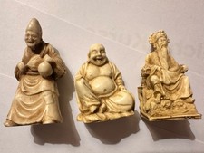 3 asiatische Figuren –