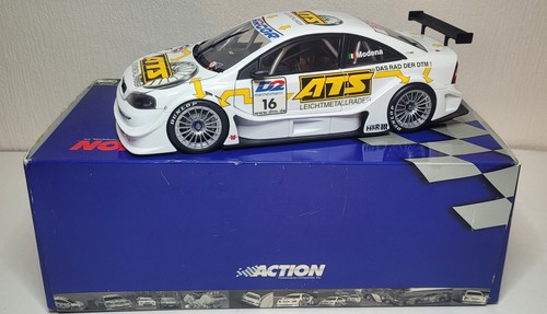 Action opel astra - 1:18,