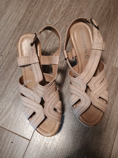 Tamaris Gr 40 Keilsandale NEU nicht getragen ,ca. 10cm Höhe