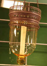 antike Hänge Laterne Fenster