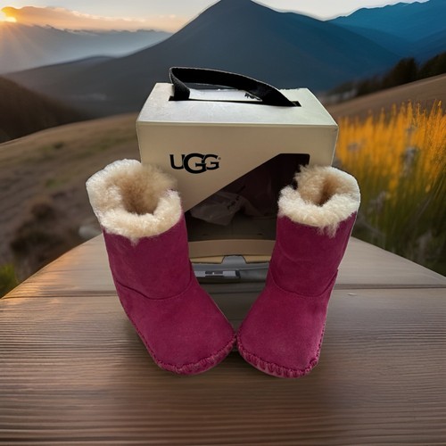 Neuwertige ugg 12 monate - ugg, gr.6-12