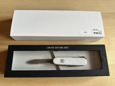 VICTORINOX Special Companion Damast Limited Edition 2025 Corian® Schalen OVP NEU