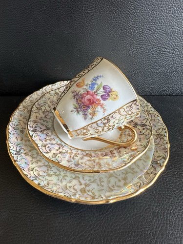 Karlovarsky porcelán 200 let - porcelán,