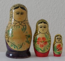 Alte Matroschka, Babuschka, Matrjoschka! 3 Holzpuppen! MADE IN USSR! DEKORATIV