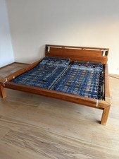 Hochwertiges Bett, Kirschbaum