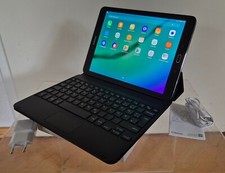 Samsung Galaxy Tab S2, 9,7", 32GB, LTE schwarz + Book Cover Keyboard in OVP 