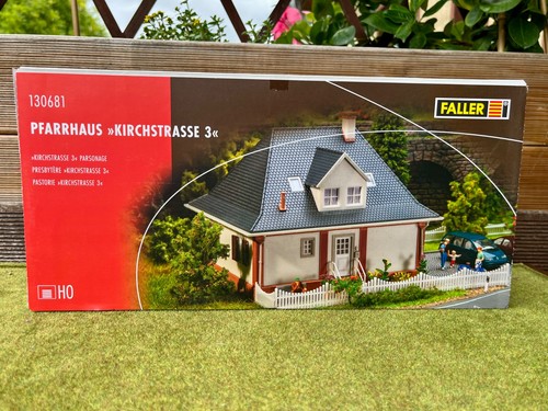Faller 130681 pfarrhaus - h0,