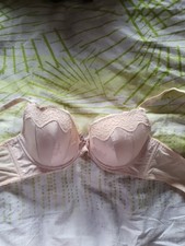 BH   Mit Bügel 100 E PRIMARK 