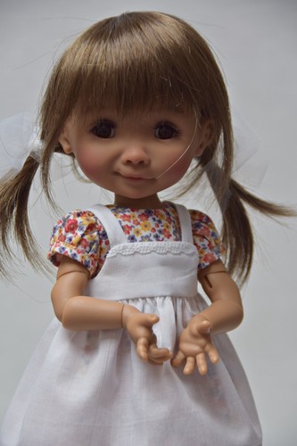 Kleid und schürze für - und,
