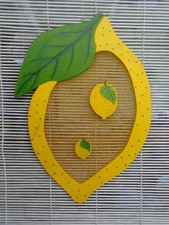 Wanddekoration/Fensterbild Holzrahmen als Zitrone 29x19 cm mit 2 Streuteilen,NEU