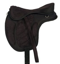 Baumloser Wanderreit Sattel