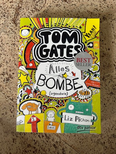 Tom gates alles bombe - tom,