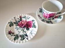 Roy Kirkham English Rose Jumbotasse, Untertasse, Kuchenteller, Bone China