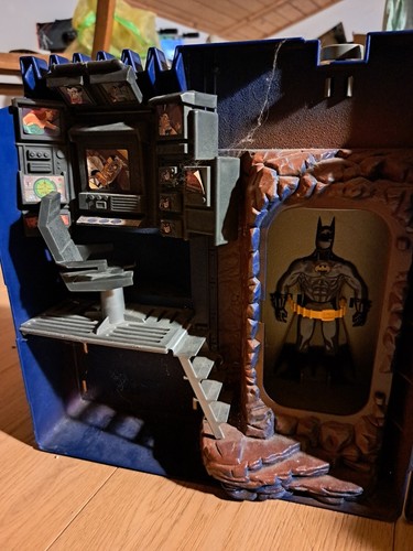 Batcave command center - command,