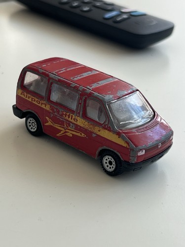 Siku airport shuttle rot - airport,